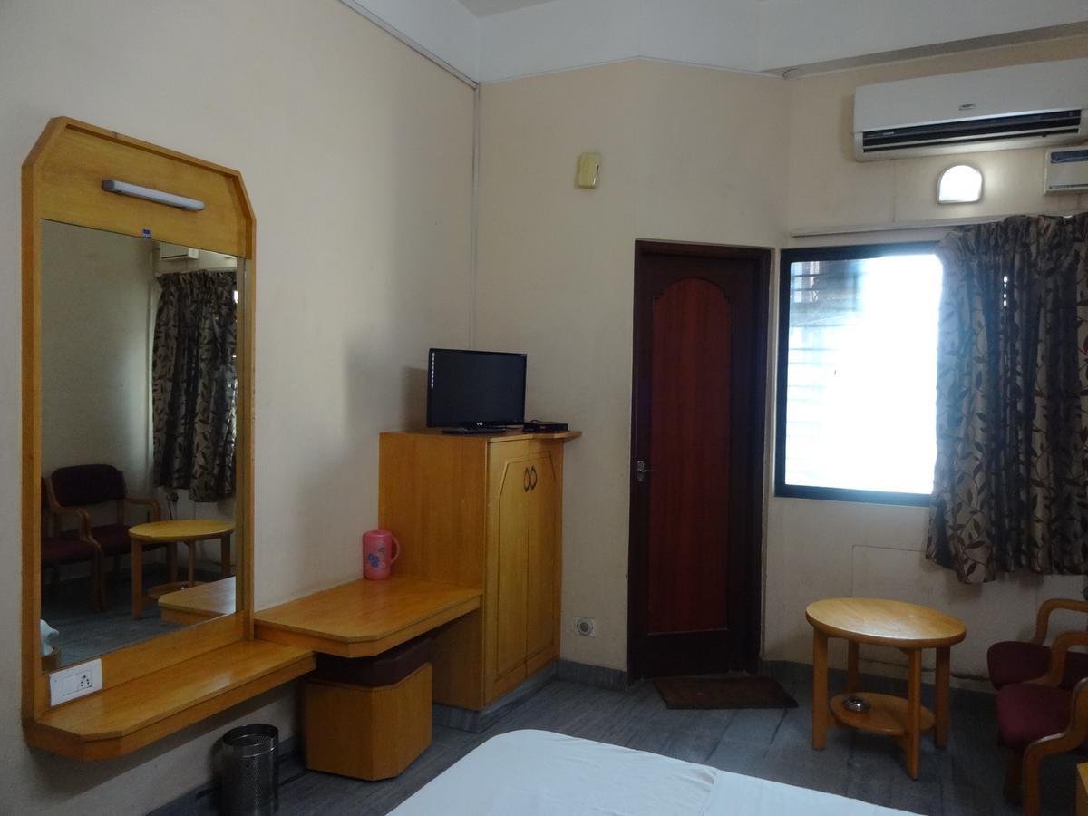 Hotel Pearls Madurai Eksteriør bilde